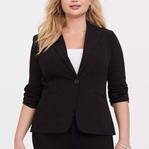TORRID Black City Twill Classic Fit Plus Size Ruched Quarter Sleeve Blazer NEW